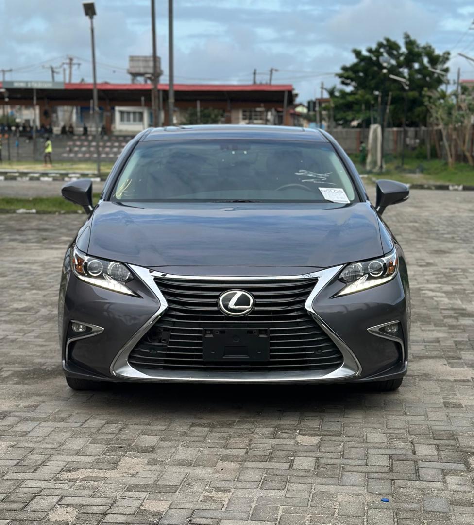 Lexus ES 350 Sedan, Dark Grey
