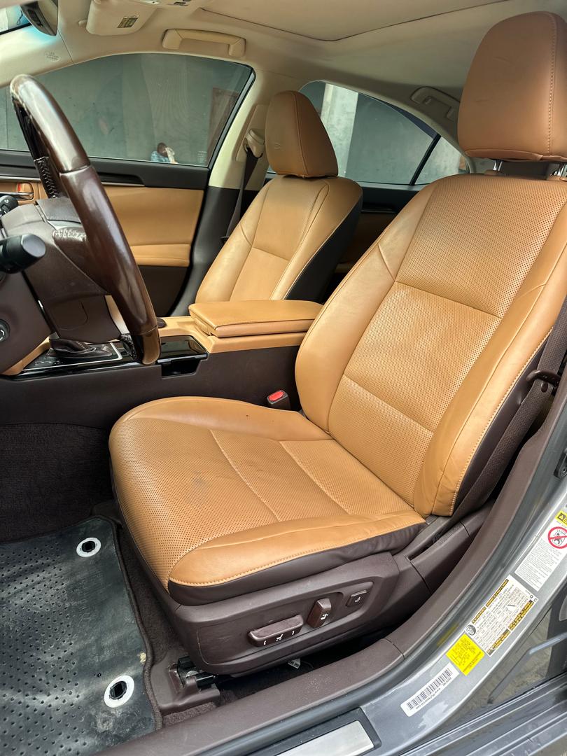 Lexus ES 350 Sedan, Dark Grey — photo 9