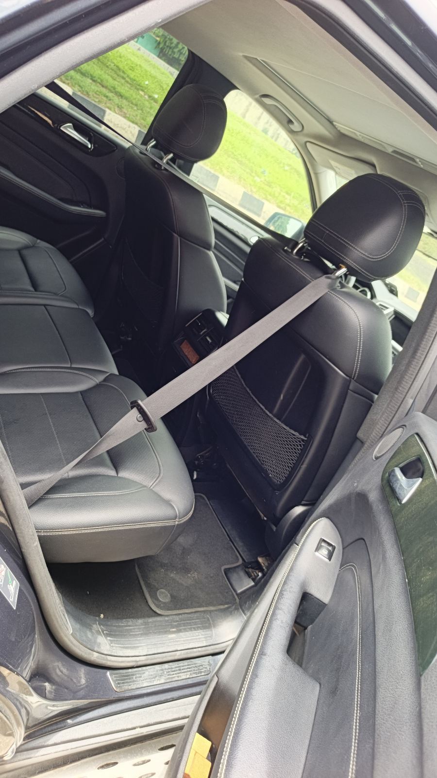 Mercedes-Benz ML 350 4MATIC Dark Grey SUV — photo 9