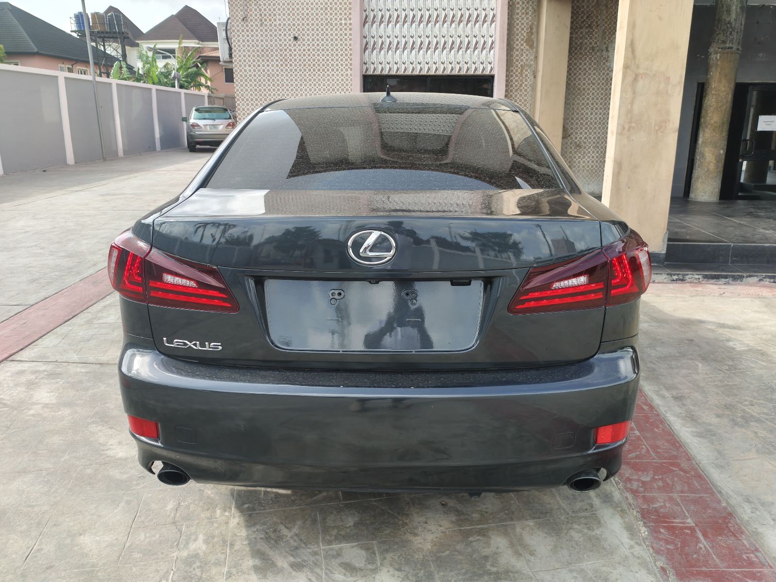 Lexus IS300, Dark Grey Sedan IS 300