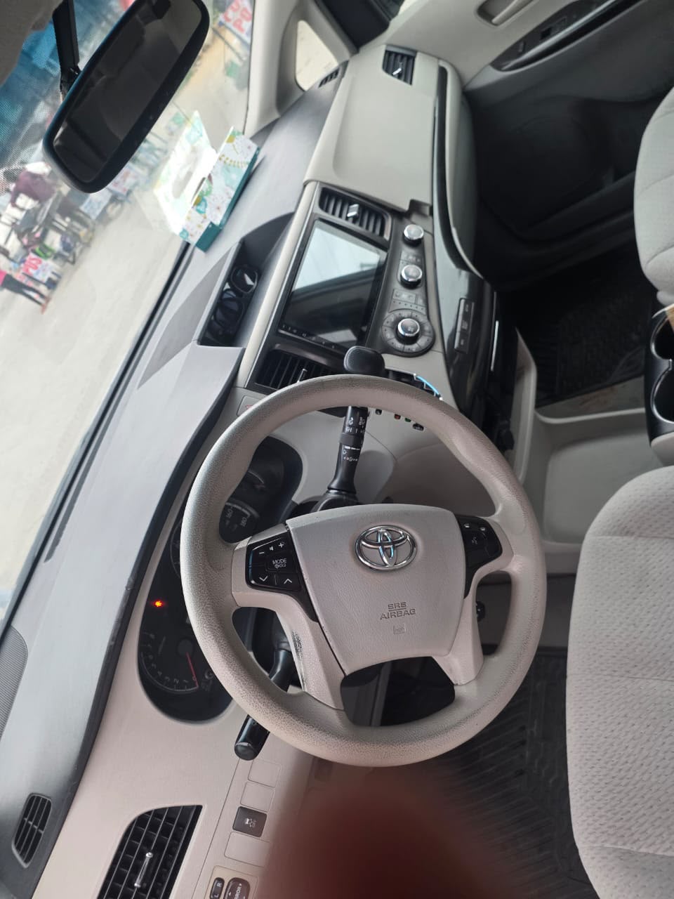 2012 Toyota Sienna LE AWD, Grey MPV