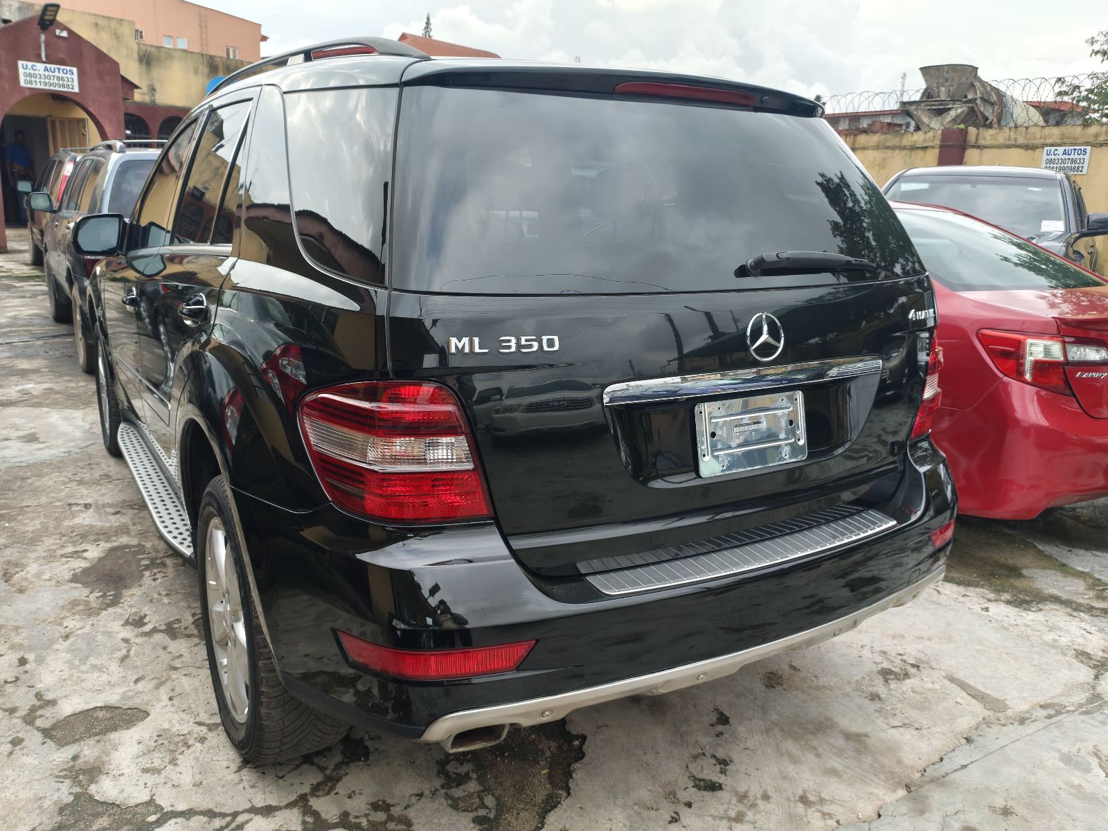 Mercedes-Benz ML 350 Black SUV ML350
