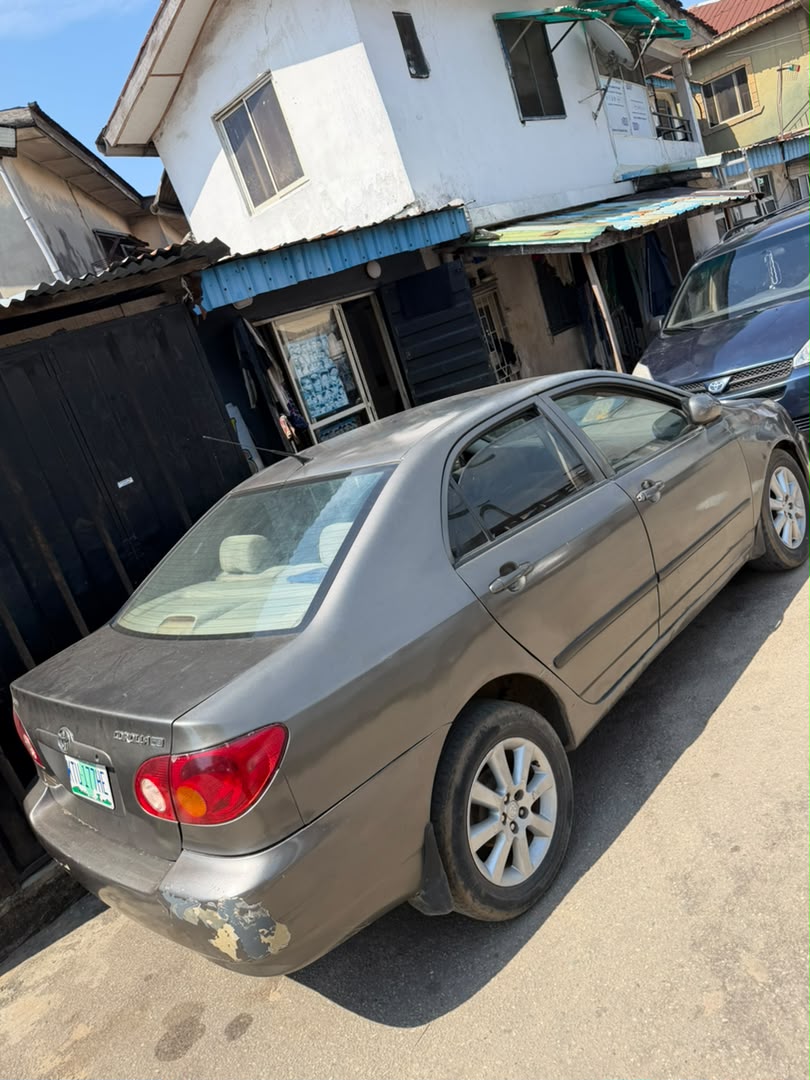 Toyota Toks Standard 2004 Corolla