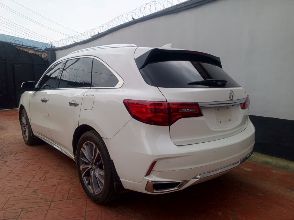 Acura MDX 2018 model