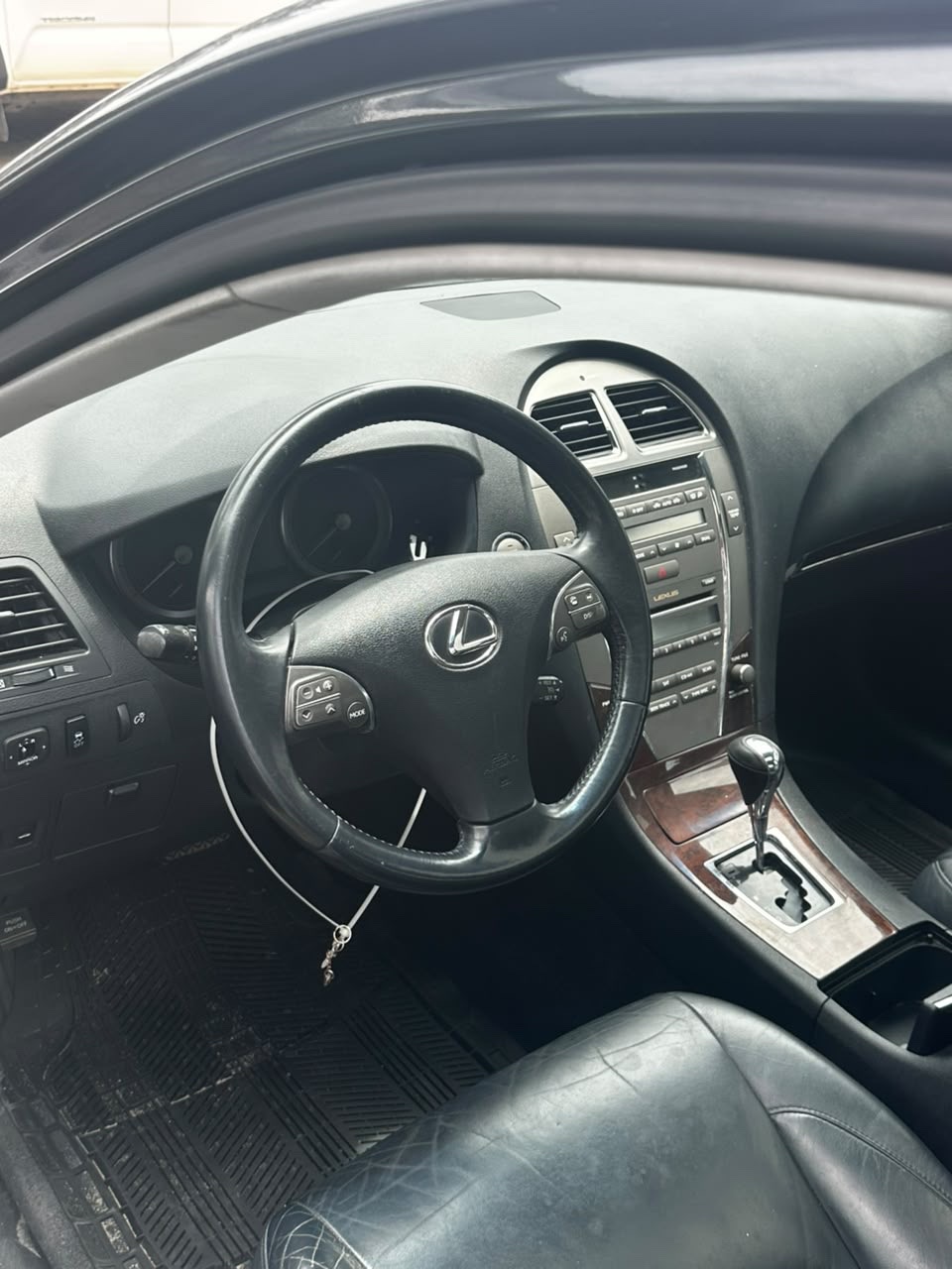 2011 Lexus ES 350 Sedan, Dark Grey