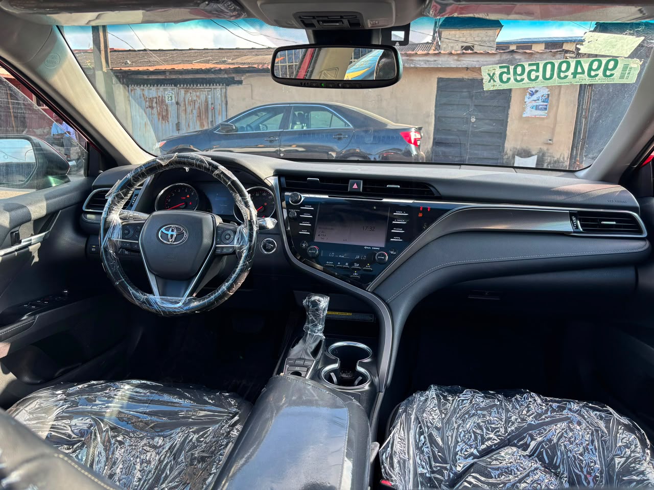 Toyota Camry XSE Red Sedan with Alloy Wheels — photo 7