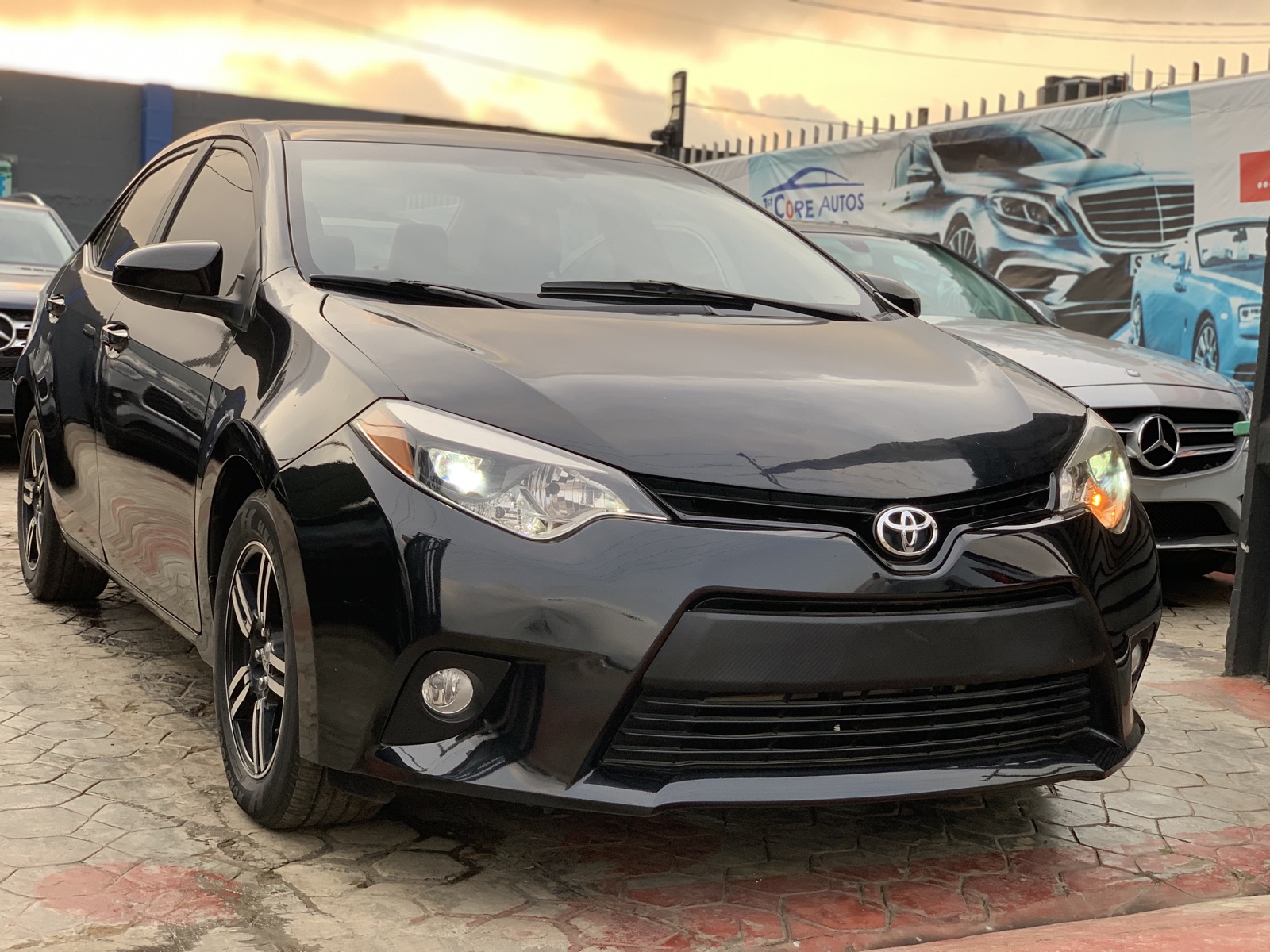 2015 Toyota Corolla LE Black Sedan