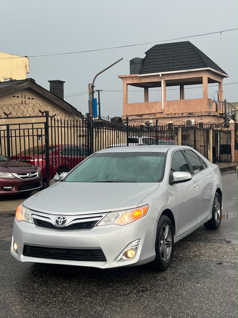 Toyota Camry Silver Sedan with Sunroof