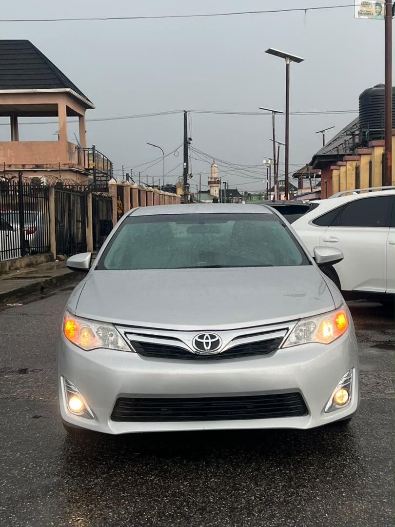 Toyota Camry Silver Sedan with Sunroof