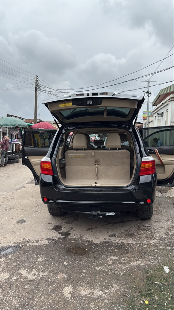 2009 Toyota Highlander Foreign Used.