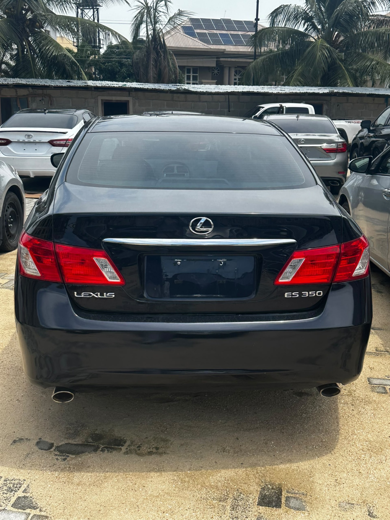2010 Lexus ES 350 Black Sedan