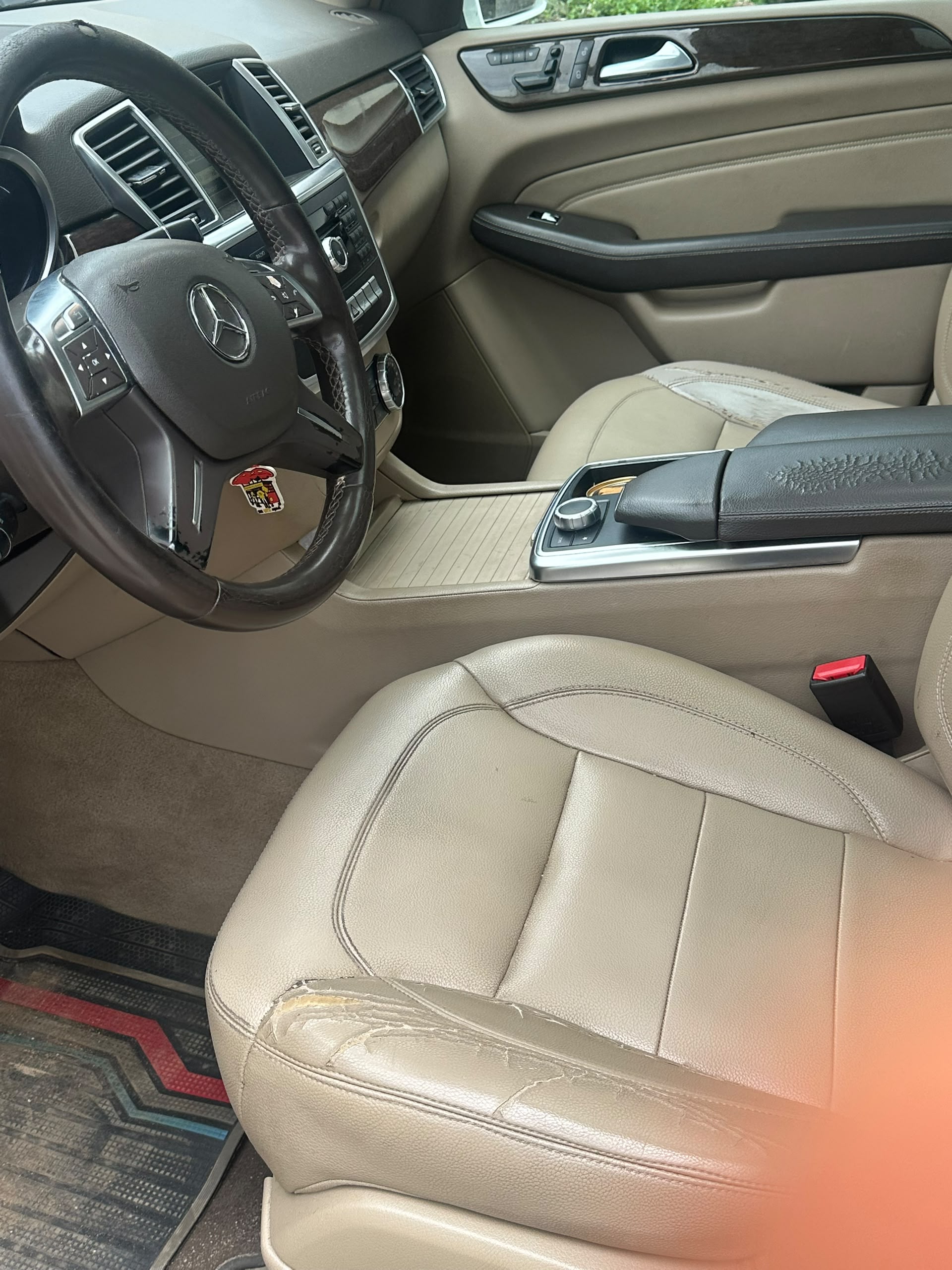 Mercedes-Benz ML 350 4MATIC White SUV ML350