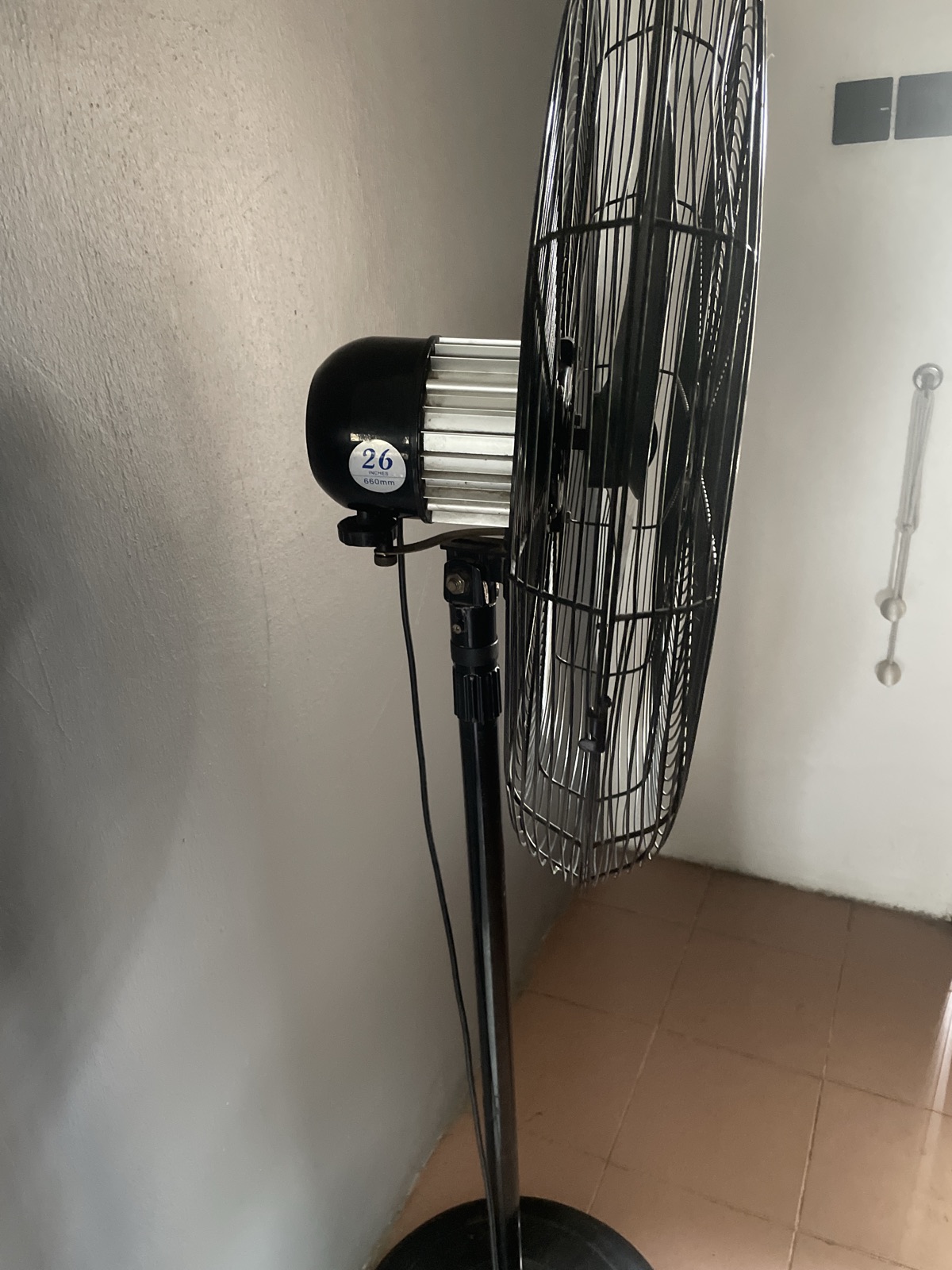 DRL Industrial Fan, Black, 26-inch