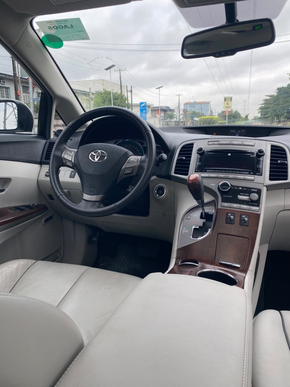 Toyota Venza White for Sale