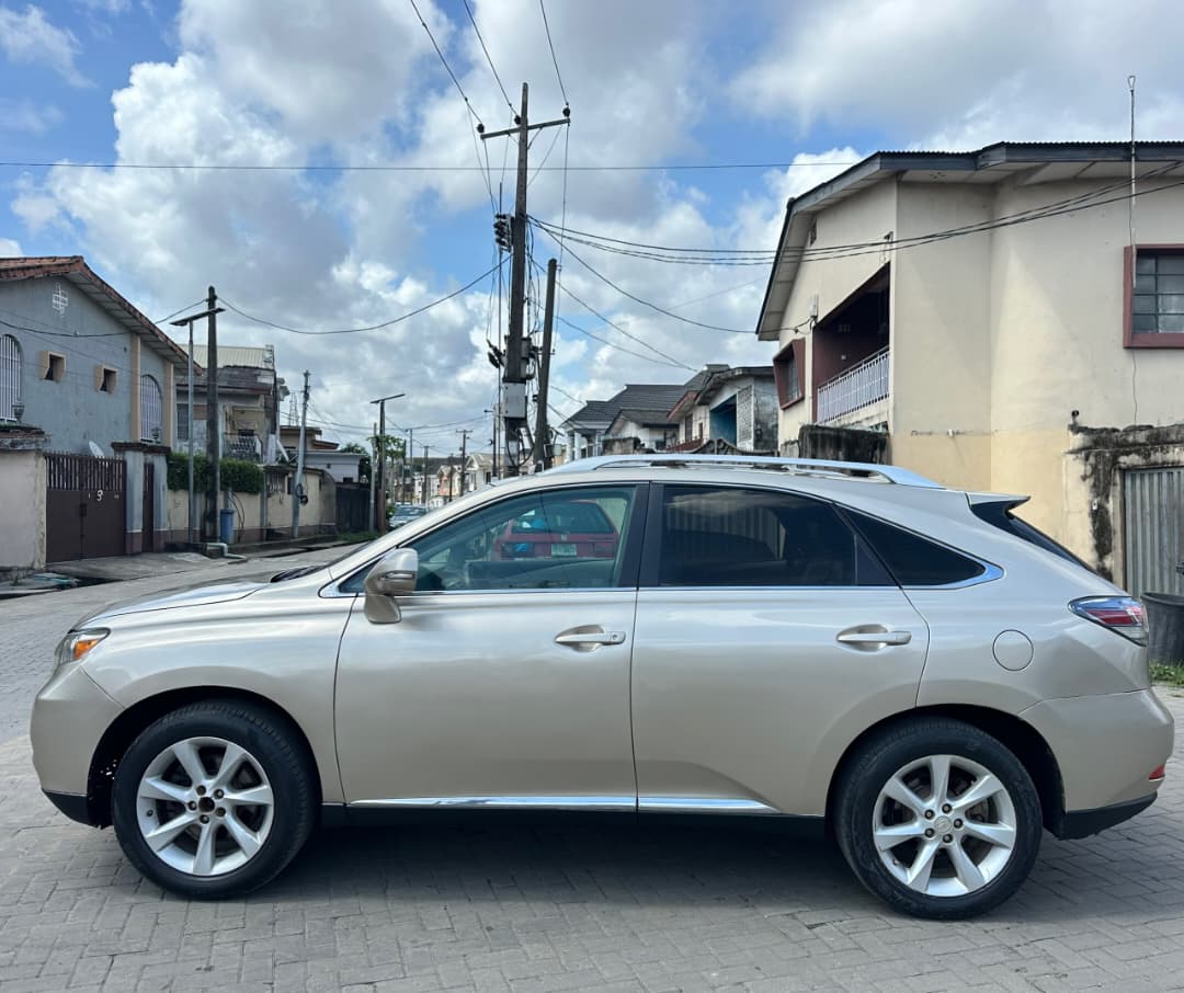 Lexus RX 350 SUV, Gold — photo 2