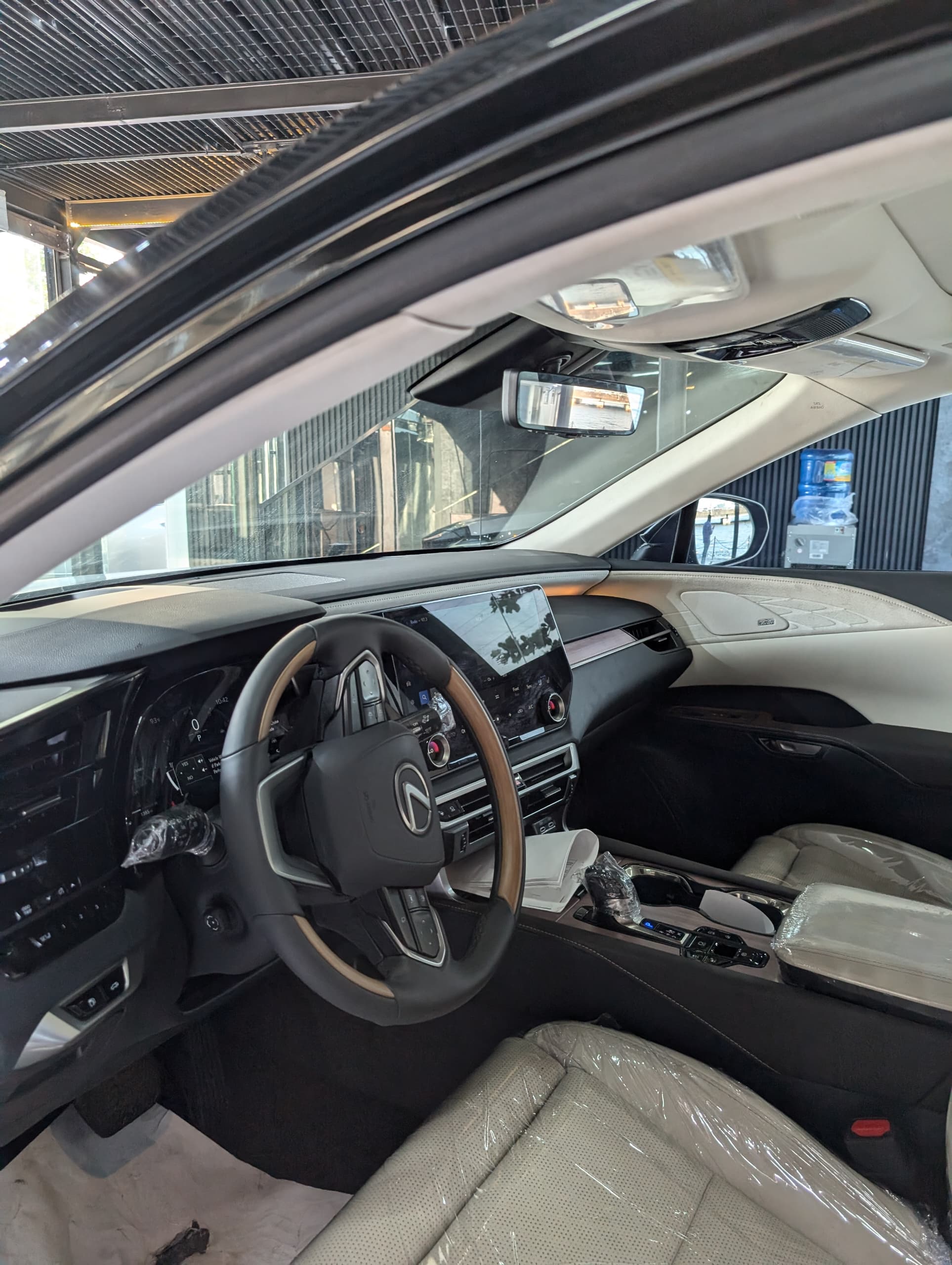 Lexus RX 350, Black SUV with Leather Interior