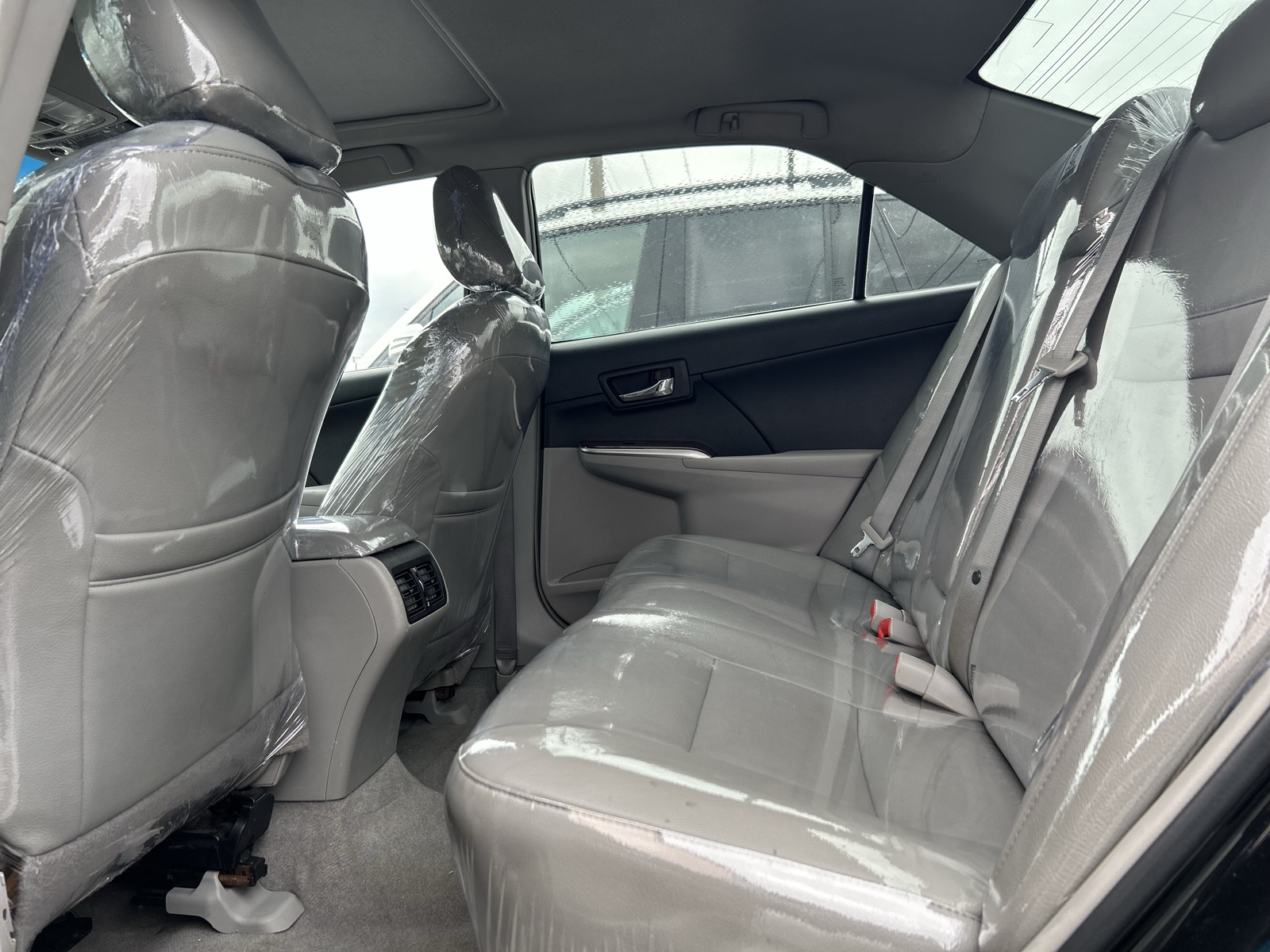 2014 Toyota Camry Black Sedan XLE