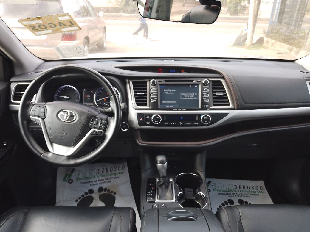 2018 TOYOTA HIGHLANDER LTD — photo 3