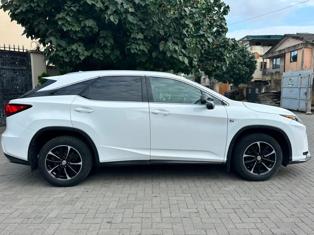Lexus RX 350 White SUV Fsport — photo 10