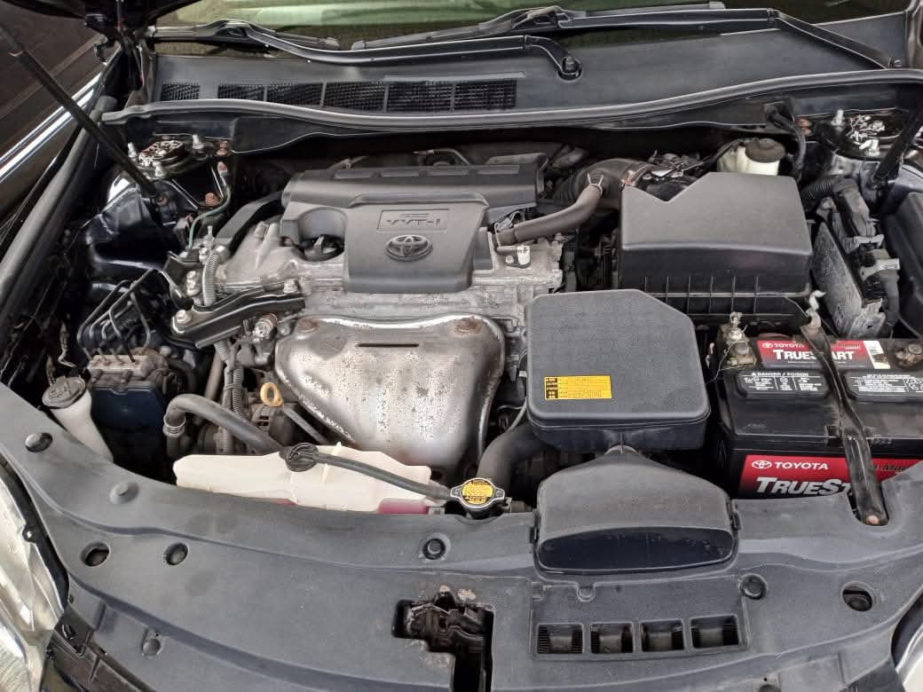 2016 Toyota Camry XSE — photo 10