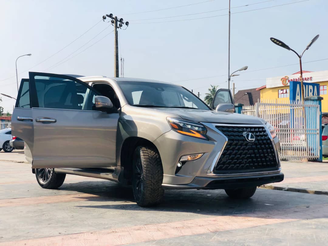 Lexus GX460 SUV, Silver with Alloy Wheels GX 460