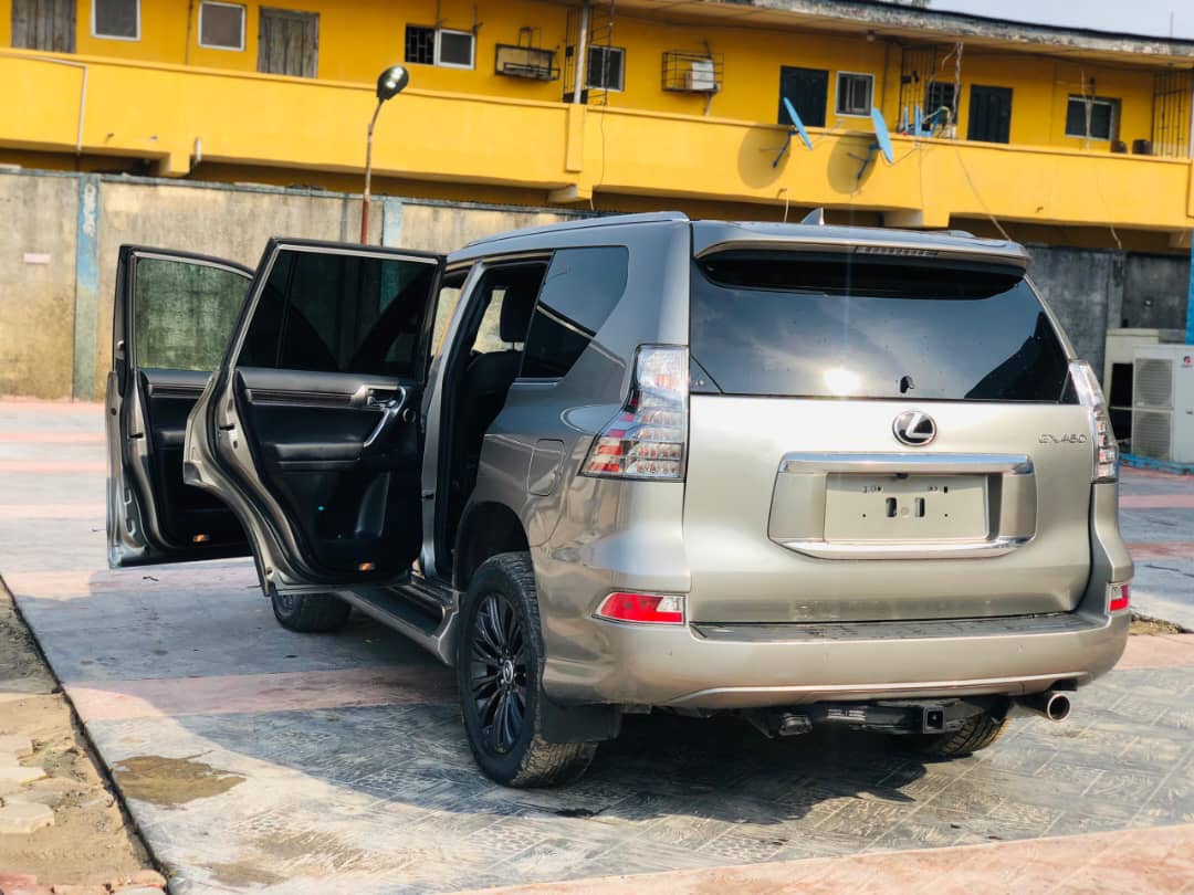 Lexus GX460 SUV, Silver with Alloy Wheels GX 460