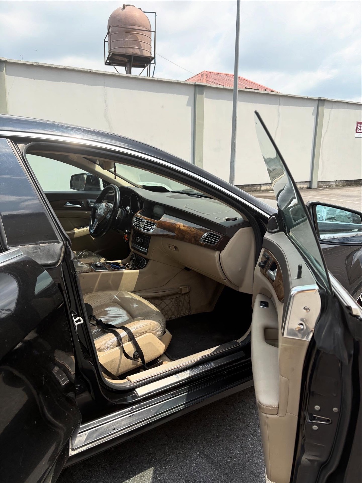 Mercedes Benz CLS550 4matic
