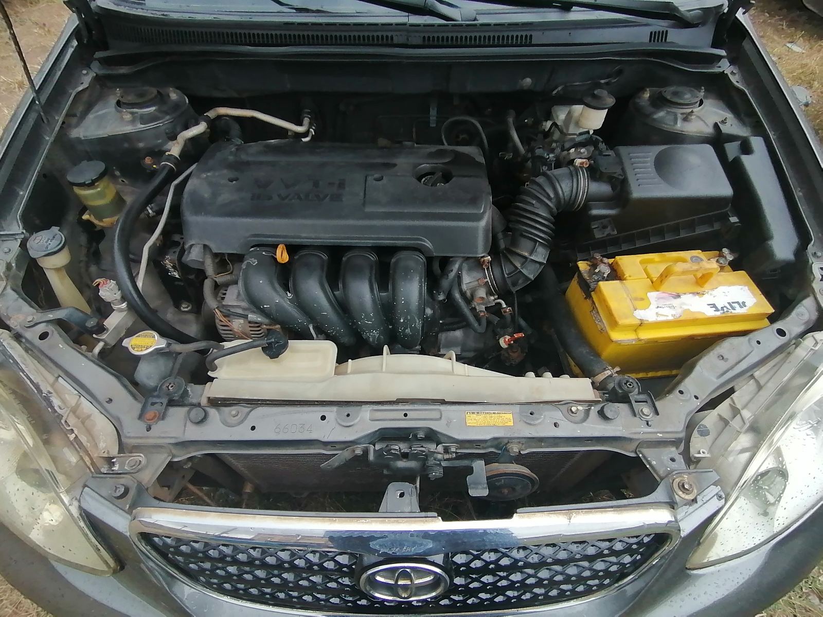 2006 Toyota Corolla LE Sedan, Grey
