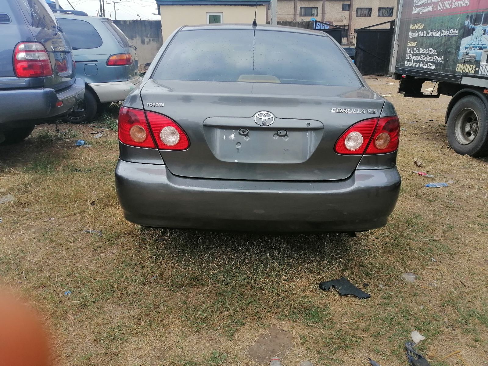 2006 Toyota Corolla LE Sedan, Grey