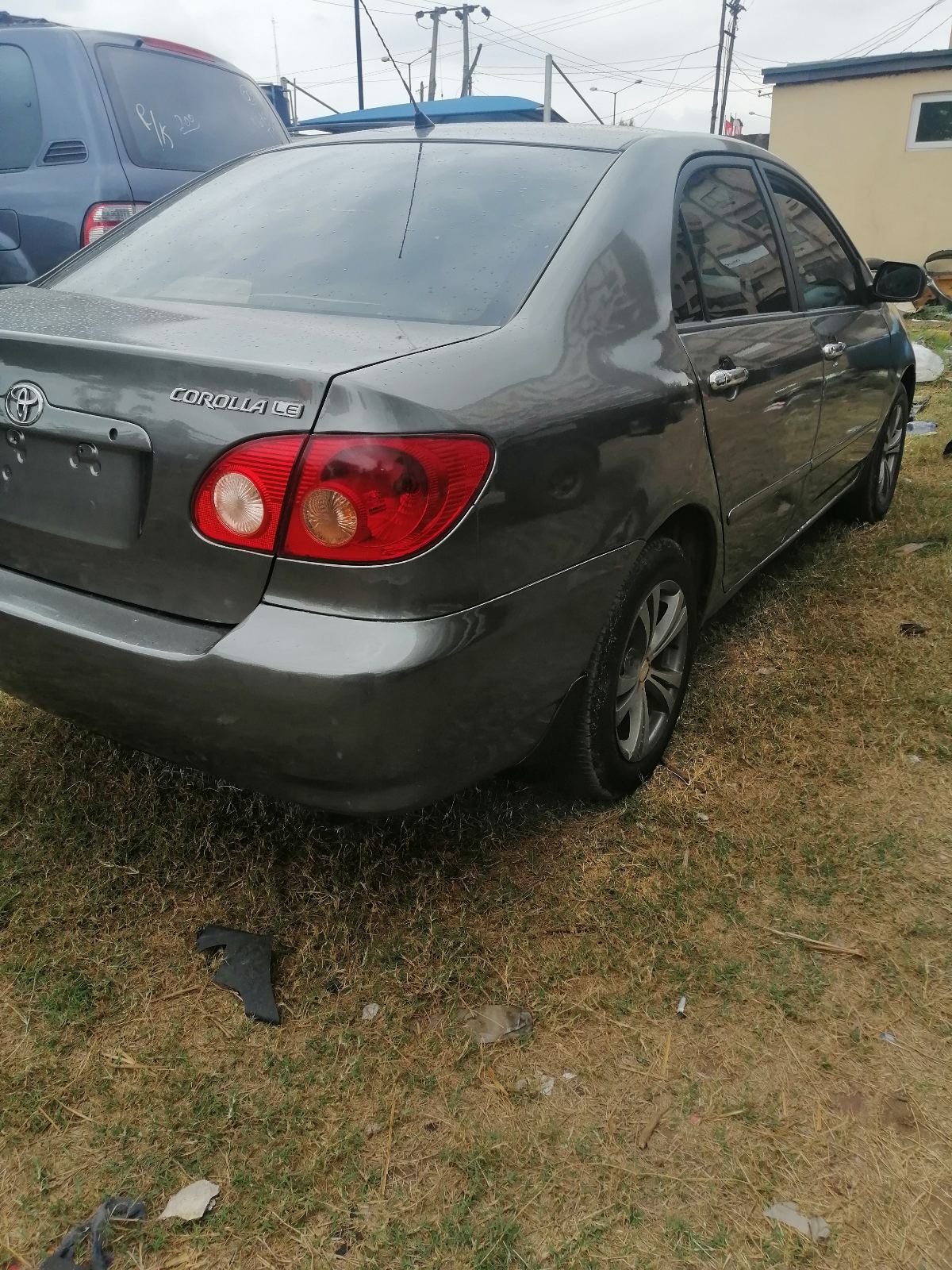 2006 Toyota Corolla LE Sedan, Grey