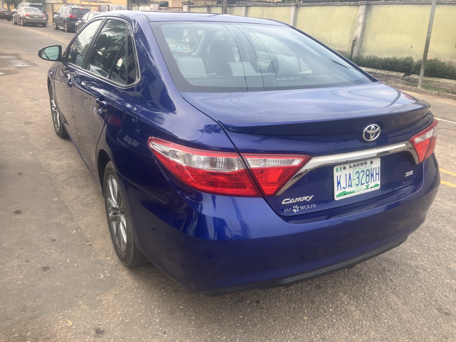 Toyota Camry SE 2016 model
