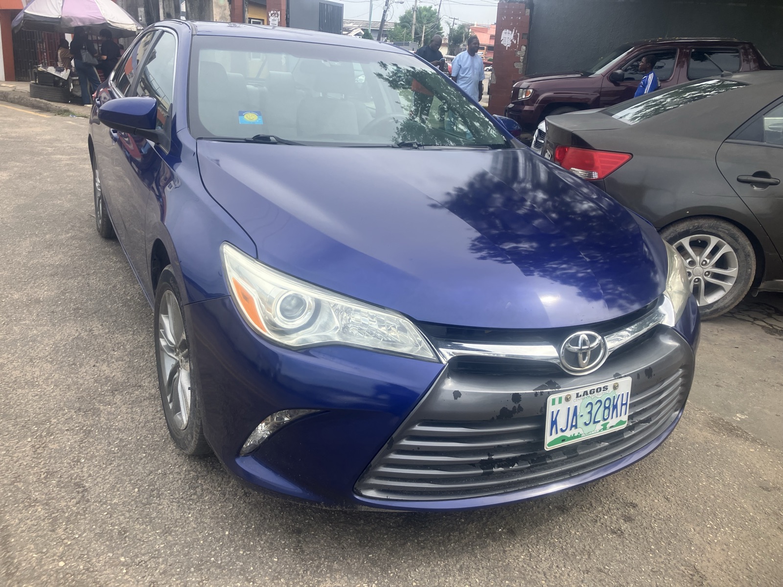 Toyota Camry SE 2016 model
