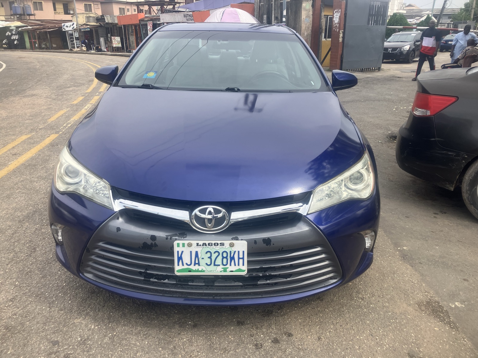 Toyota Camry SE 2016 model