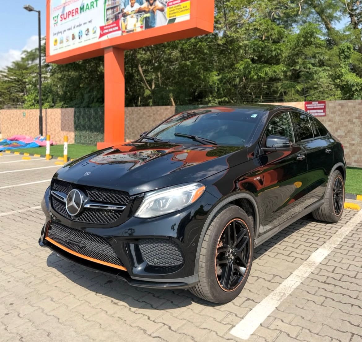 Mercedes-Benz GLE 43 AMG Coupe Black GLE43 AMG