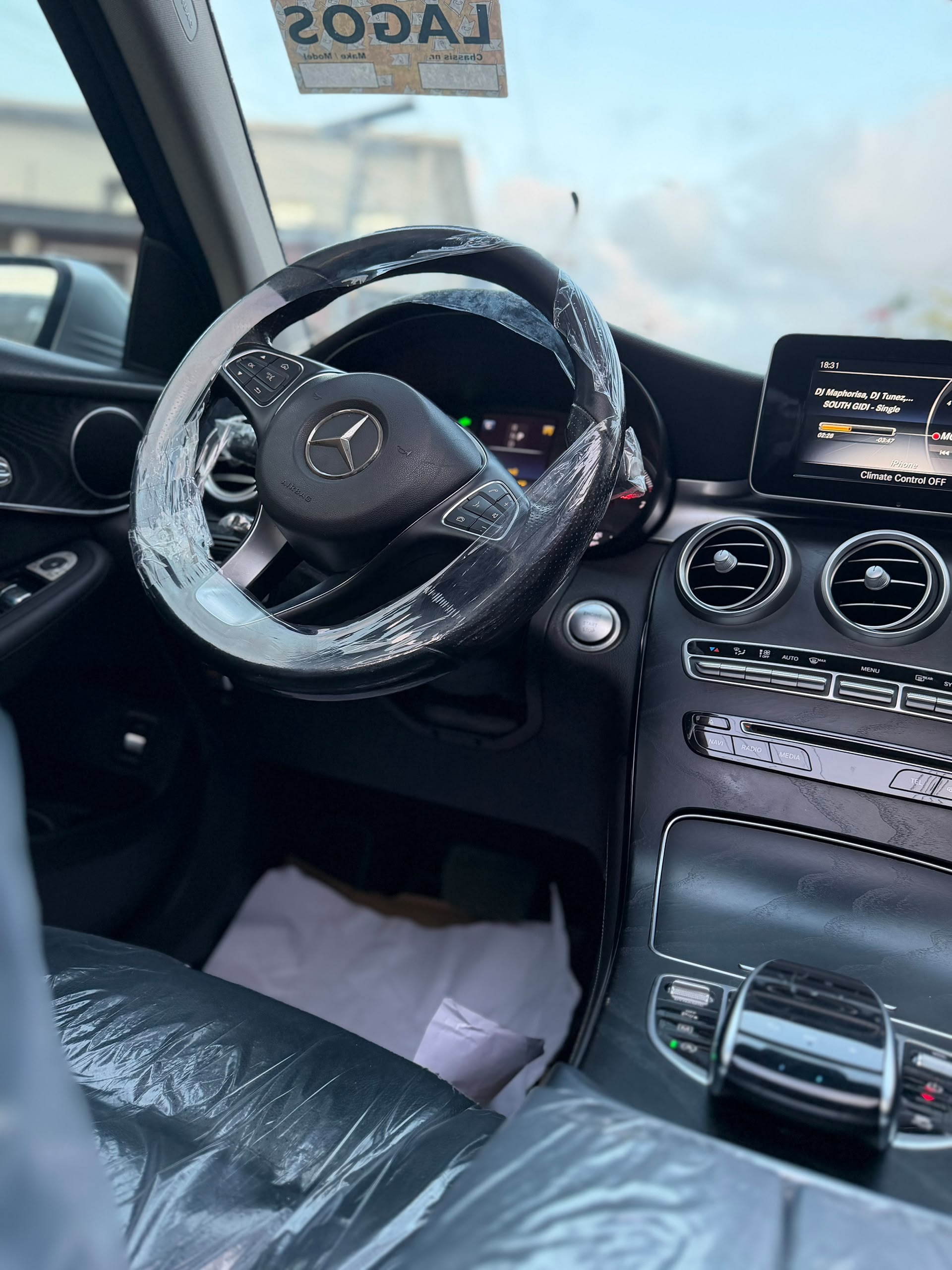 Mercedes-Benz GLC 300 Silver SUV GLC300