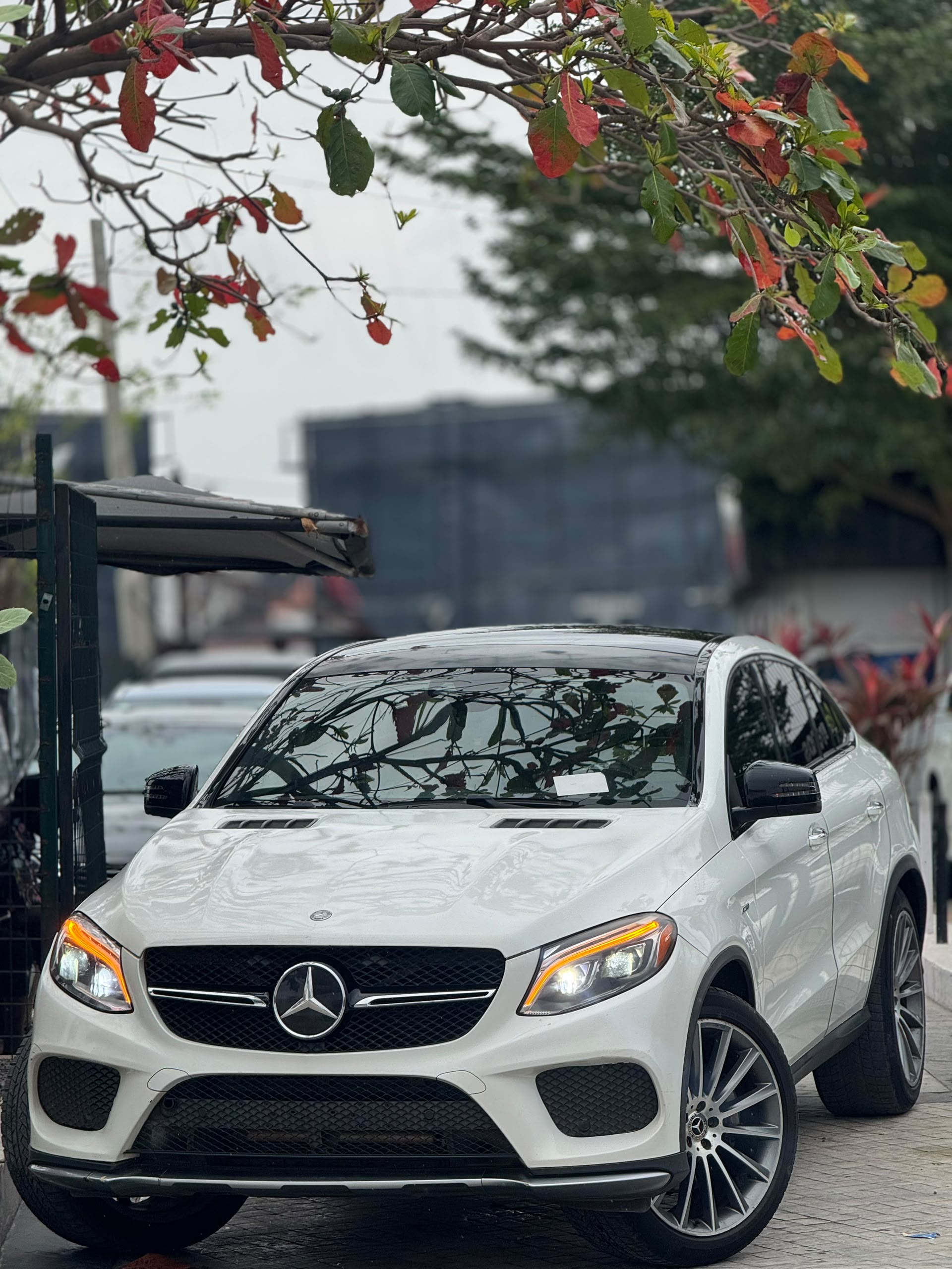 Mercedes-Benz GLE Coupe White GLE-Class