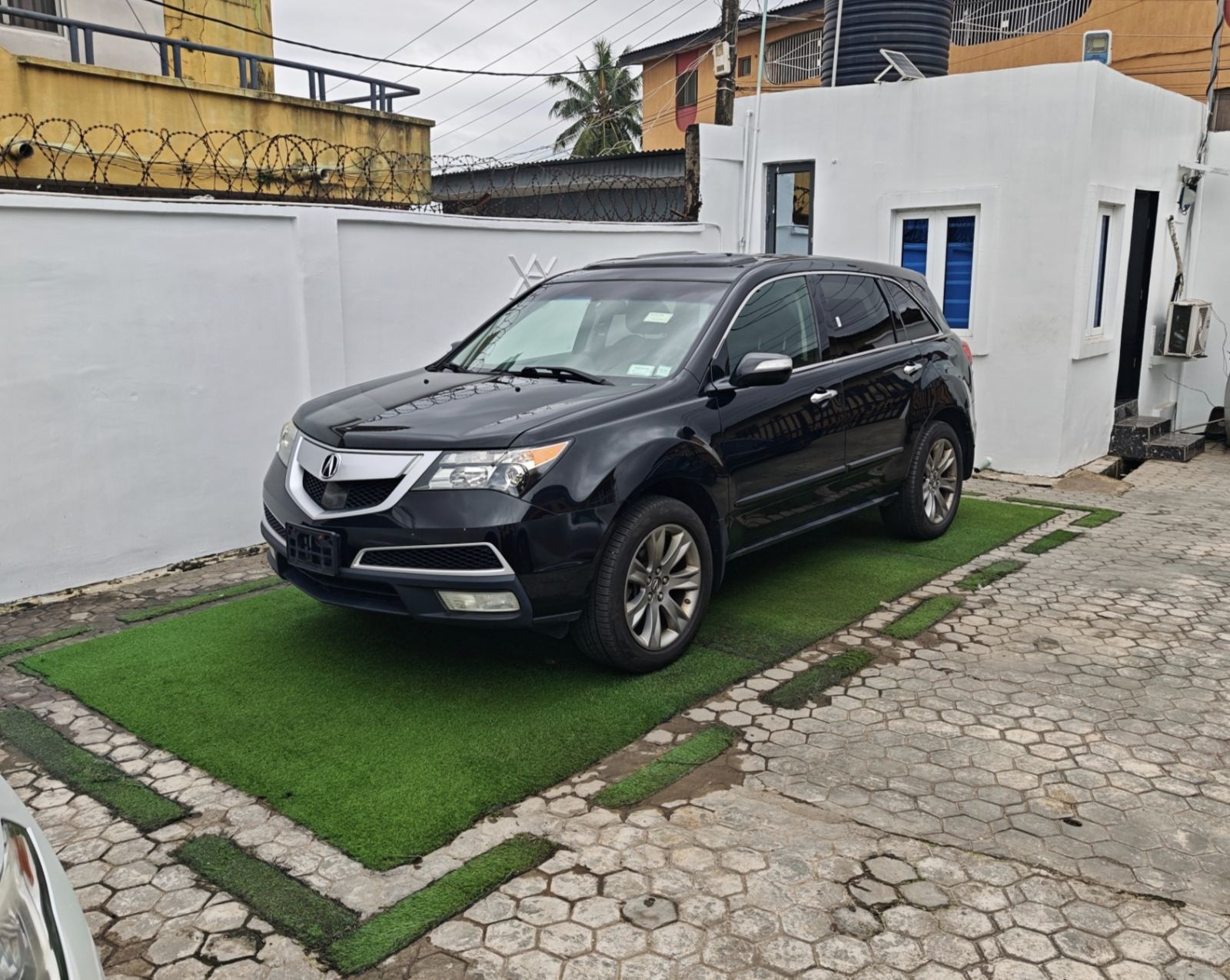 2013 Model Acura MDX Advance Black