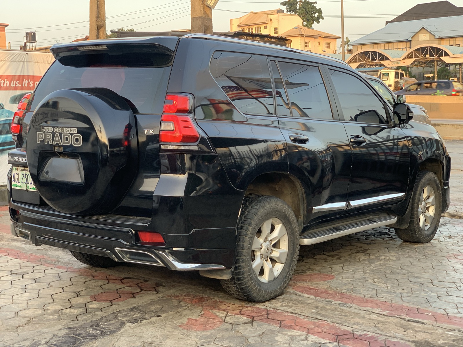 Toyota Land Cruiser Prado Black SUV