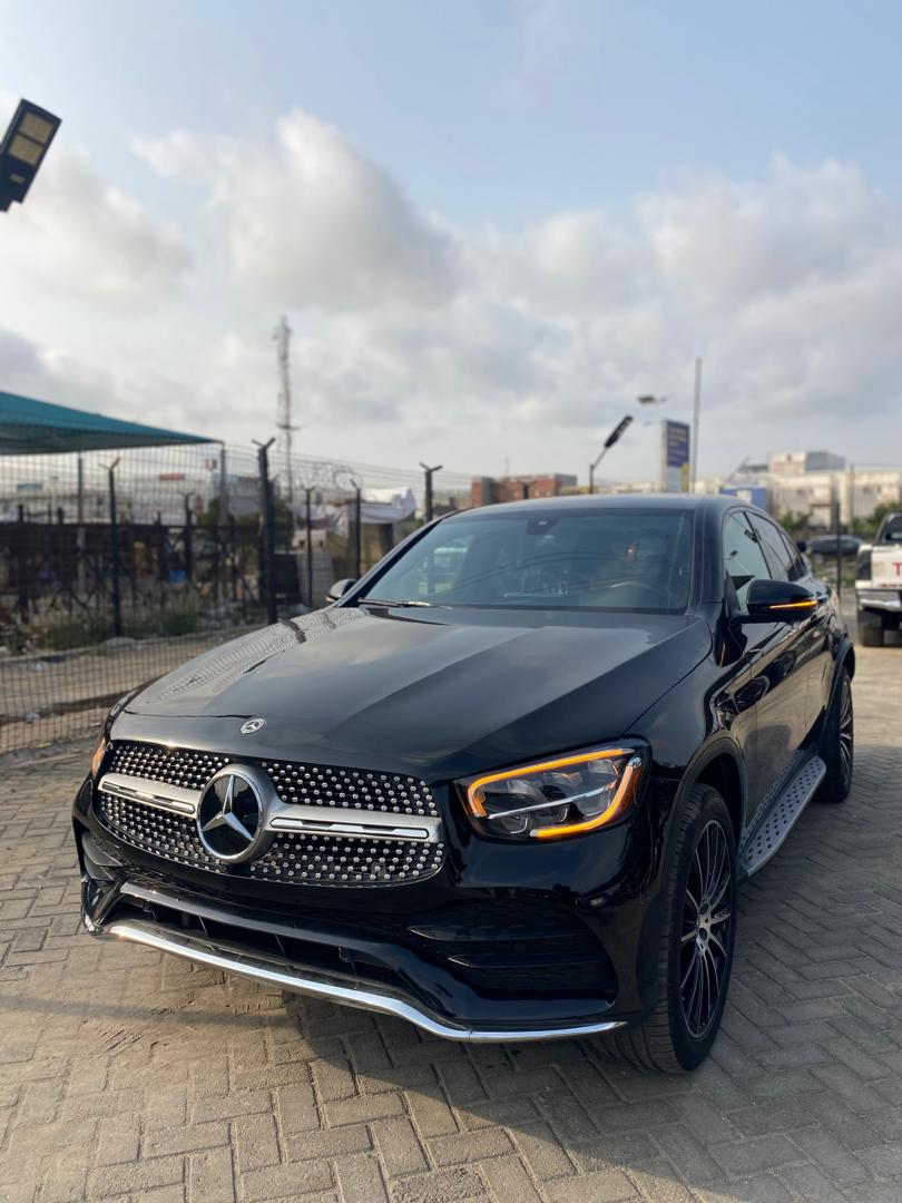 Mercedes-Benz GLC 300 Coupe Black