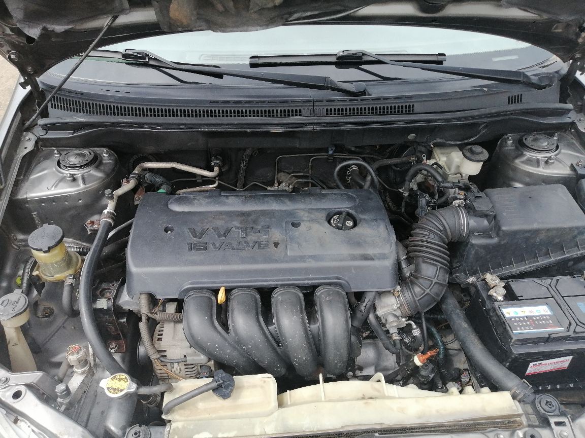 2006 Toyota Corolla, Grey Sedan with Alloy Wheels