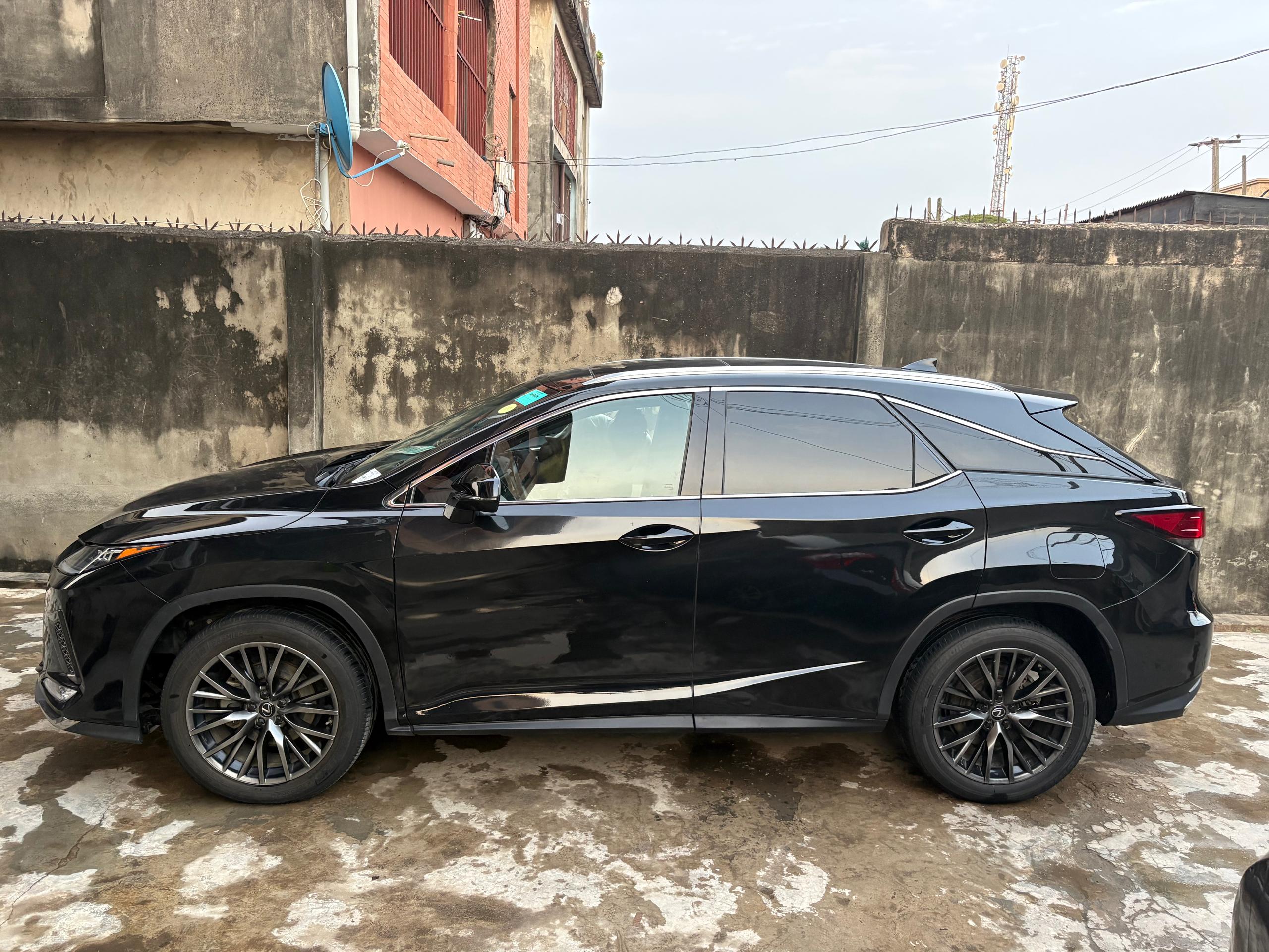 Lexus RX 350 Sport, Black SUV — photo 7
