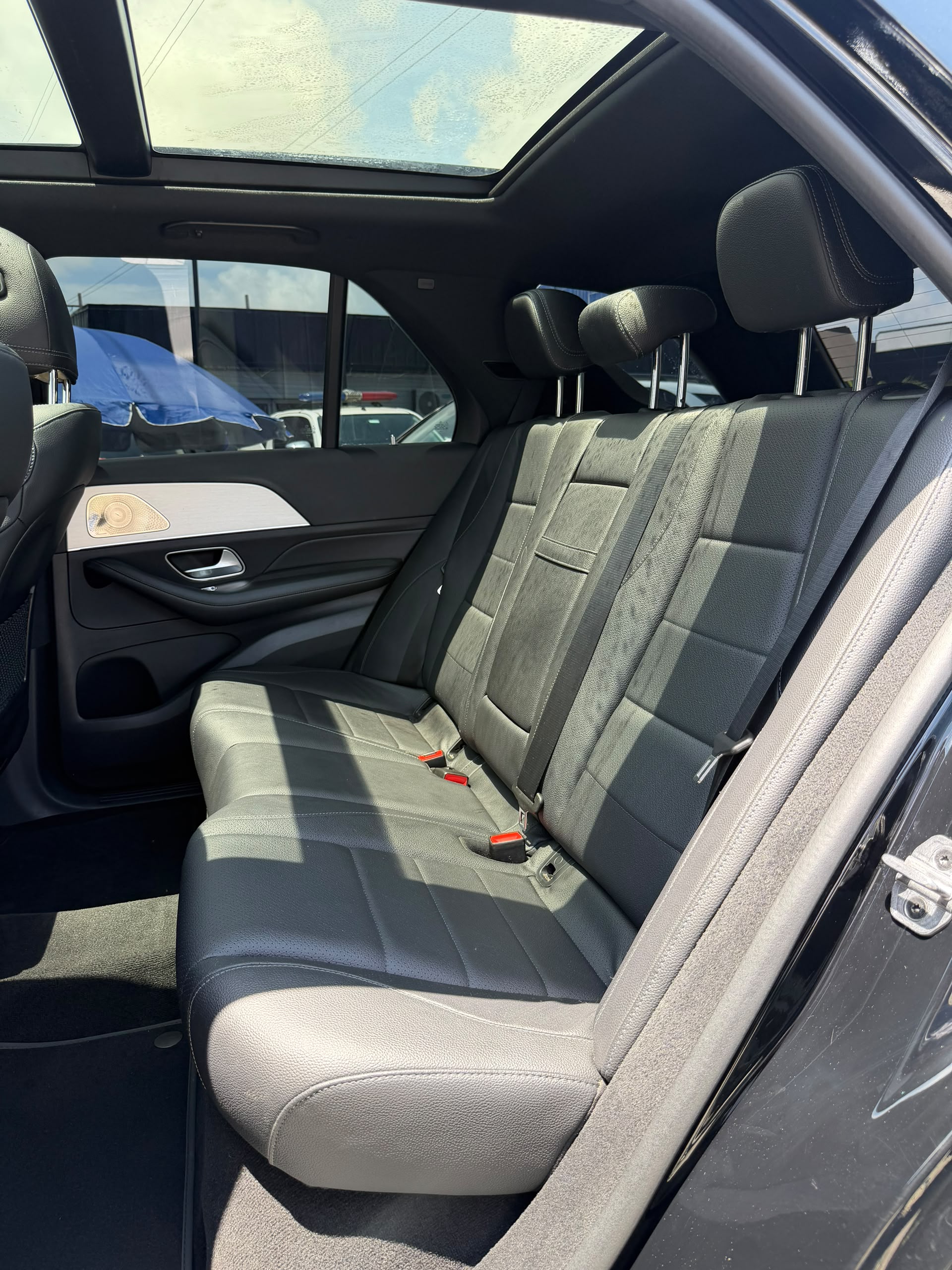 2021 MB GLE350 FOREIGN USED — photo 6