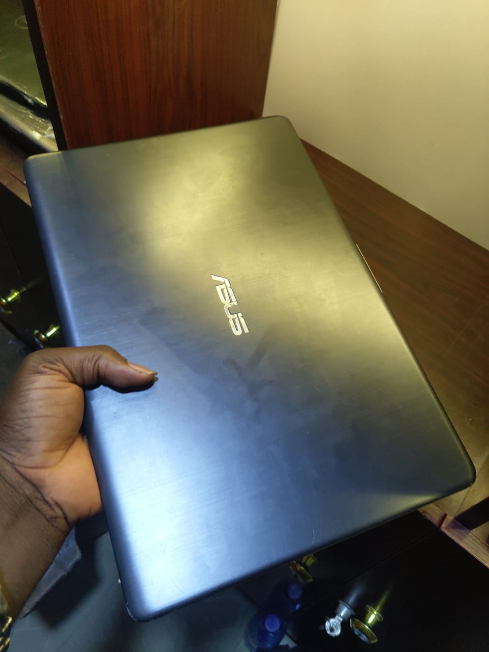 Asus Vivo book S15 Core i7 || 8th Gen || 8Gb RAM || 256Gb SSD || keyboard backlight