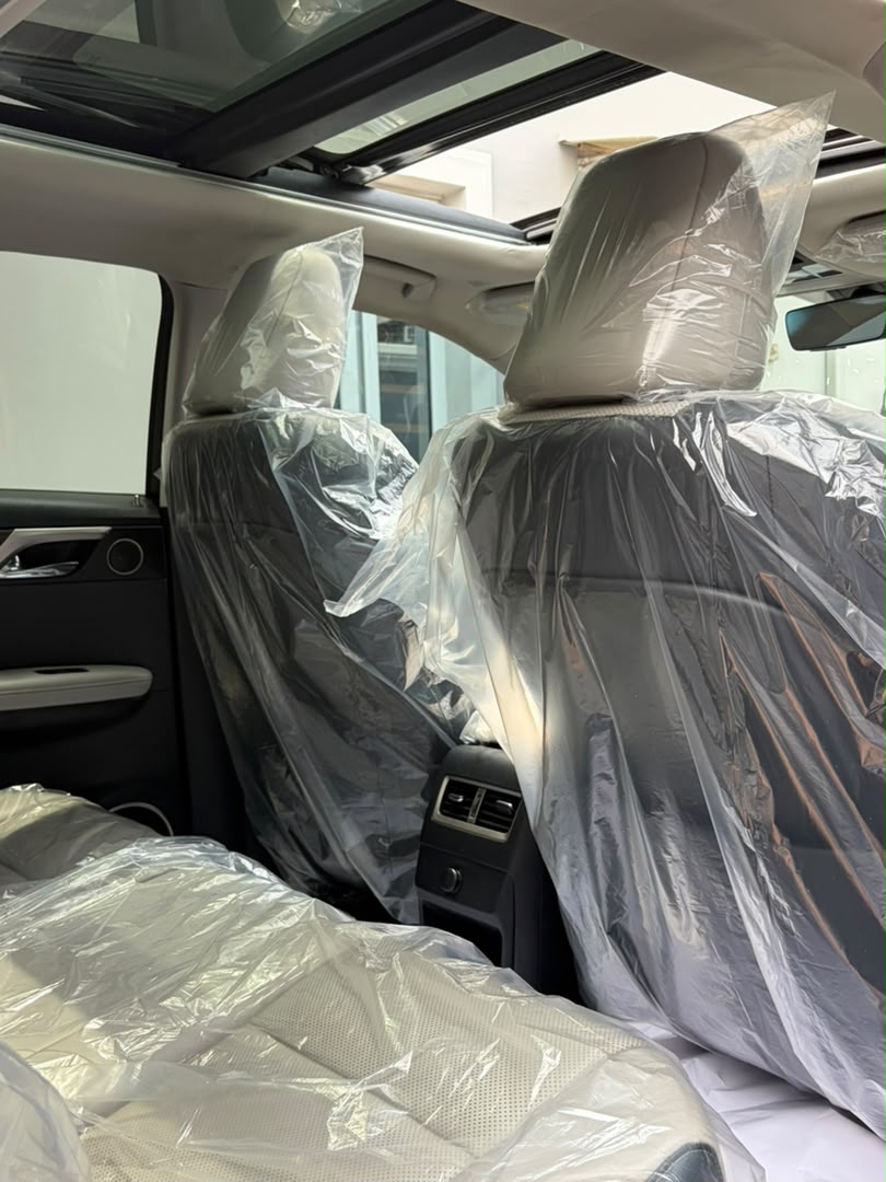 Lexus RX 350, Black SUV with Sunroof