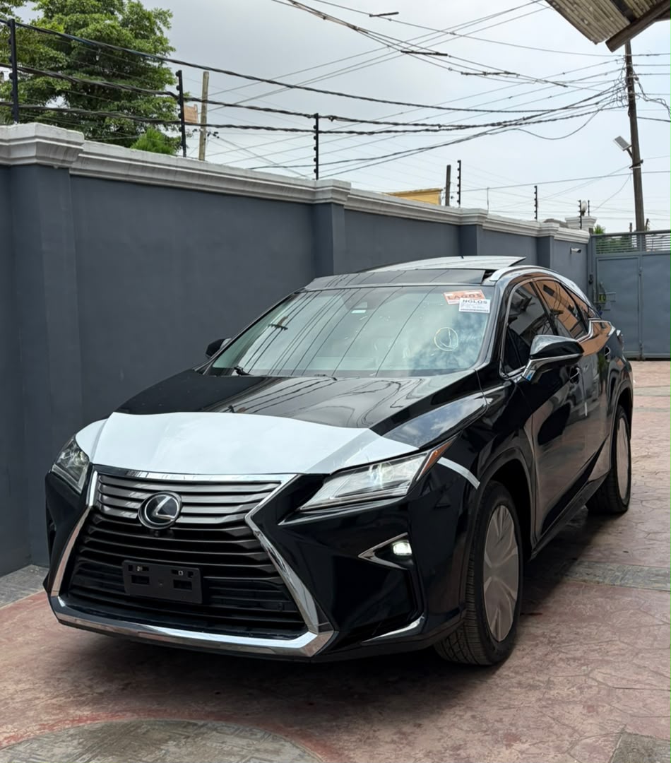 Lexus RX 350, Black SUV with Sunroof