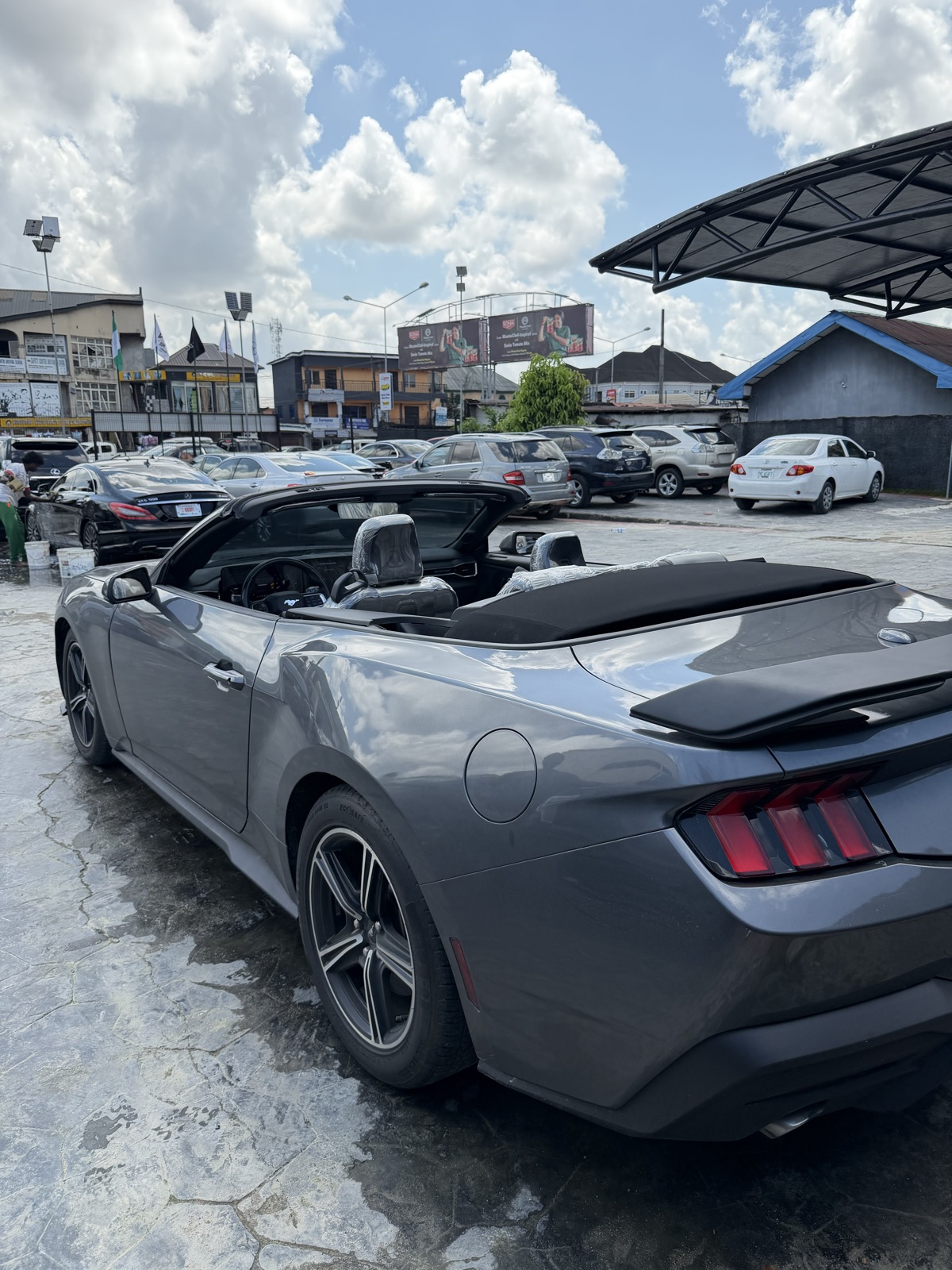 Ford 2024 Mustang Ecoboost convertible