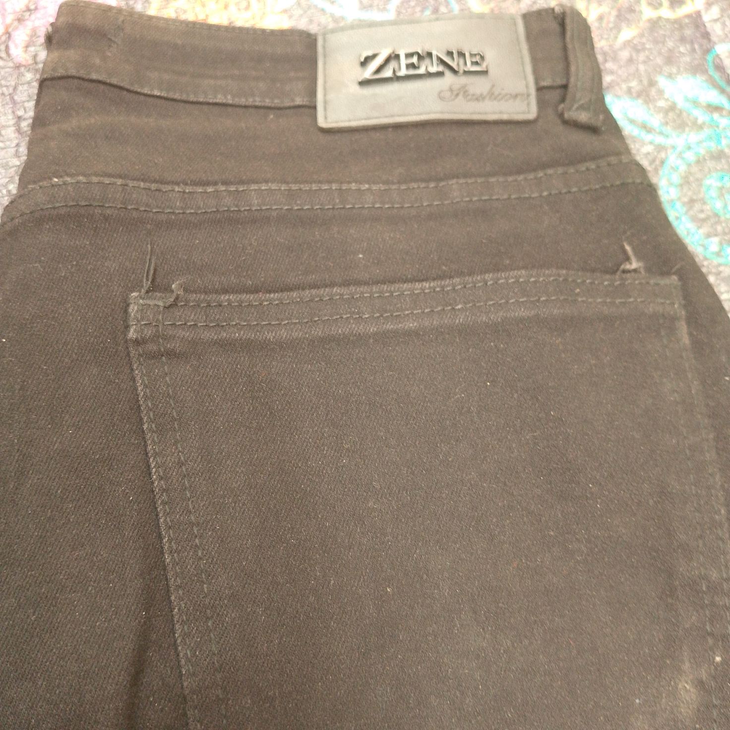 ZENE Fashion Black Jeans
