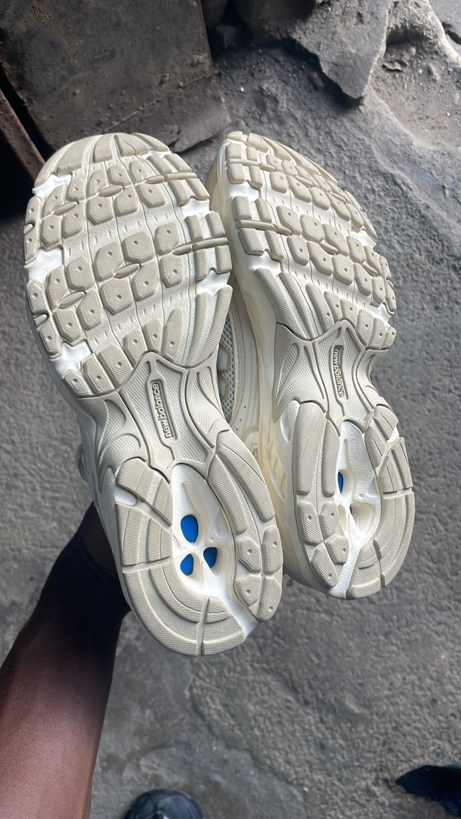 New Balance 530 Cream White Sneakers