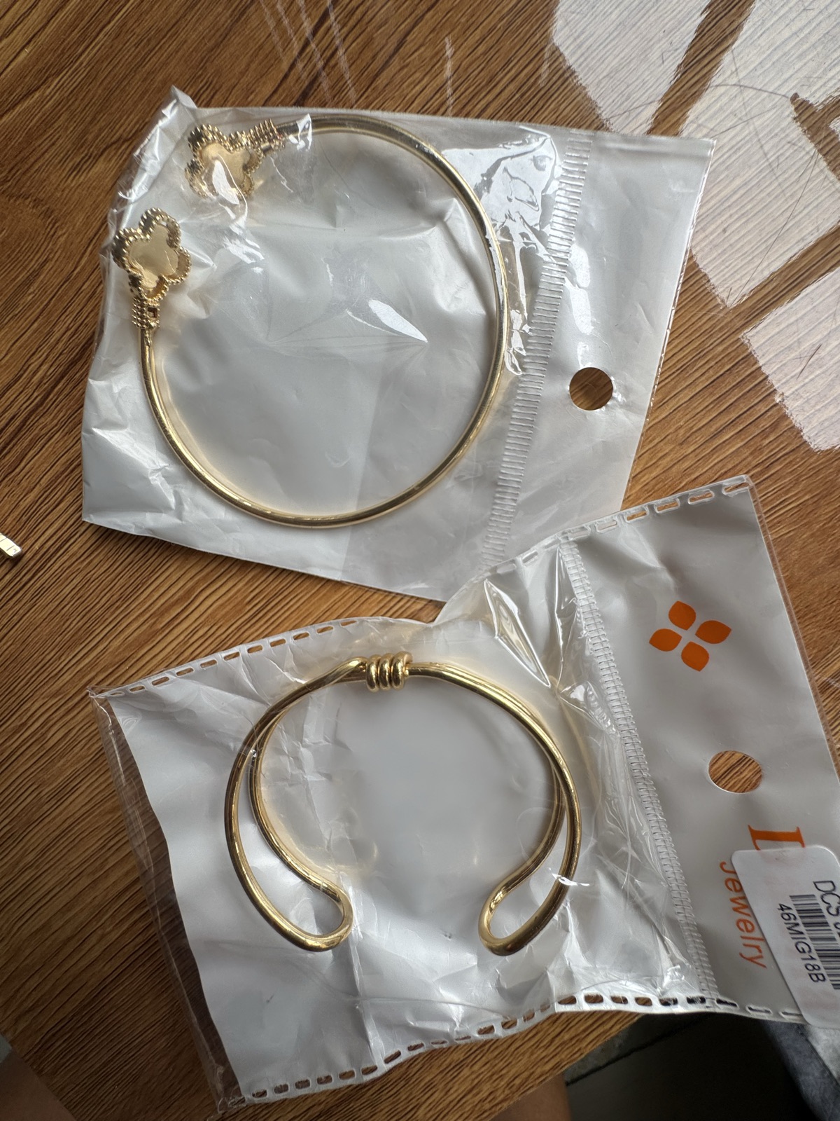 Non tarnish Bangles