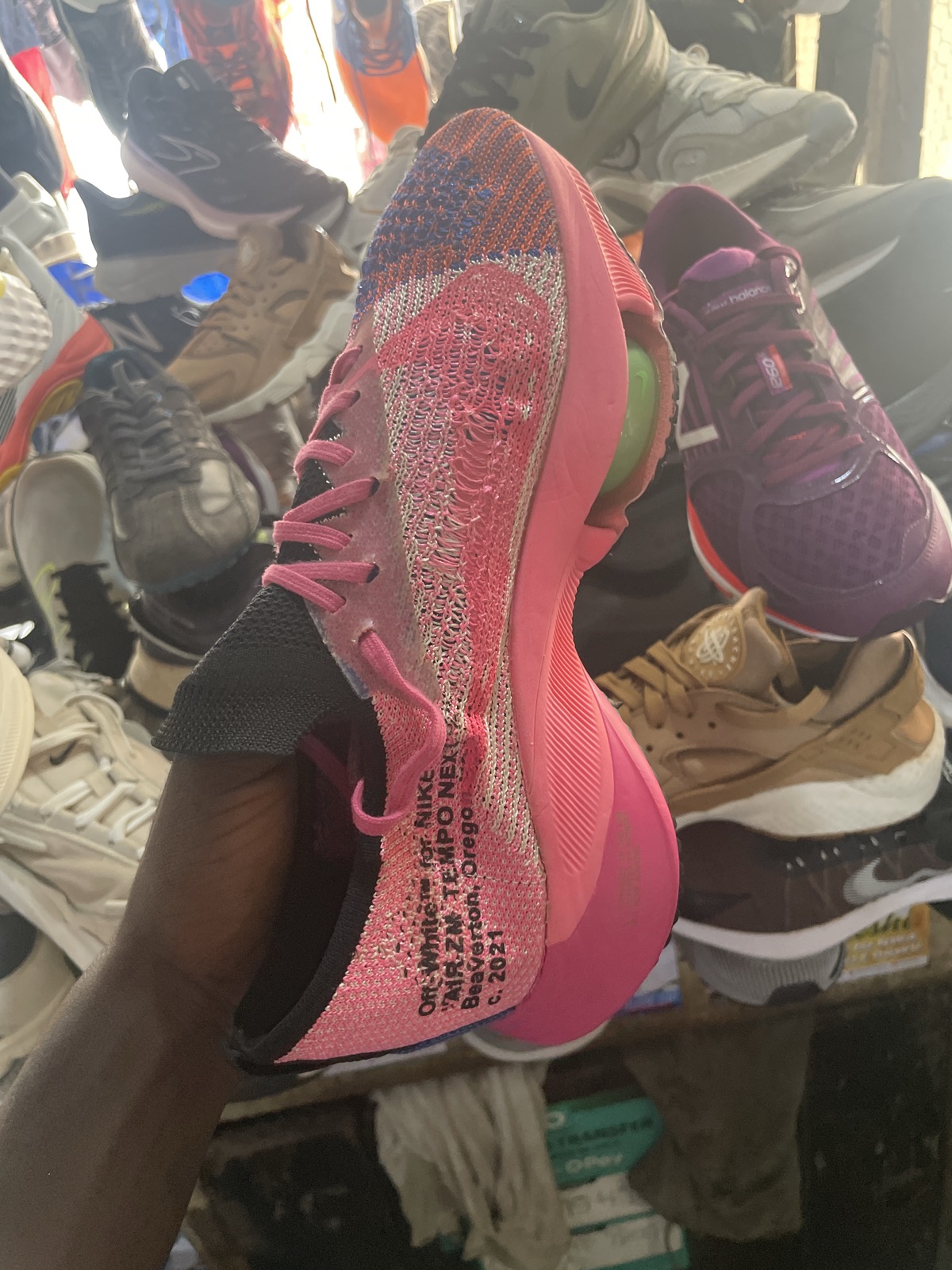 Nike Air Zoom Tempo Next% Pink Blue Men's Running Shoes